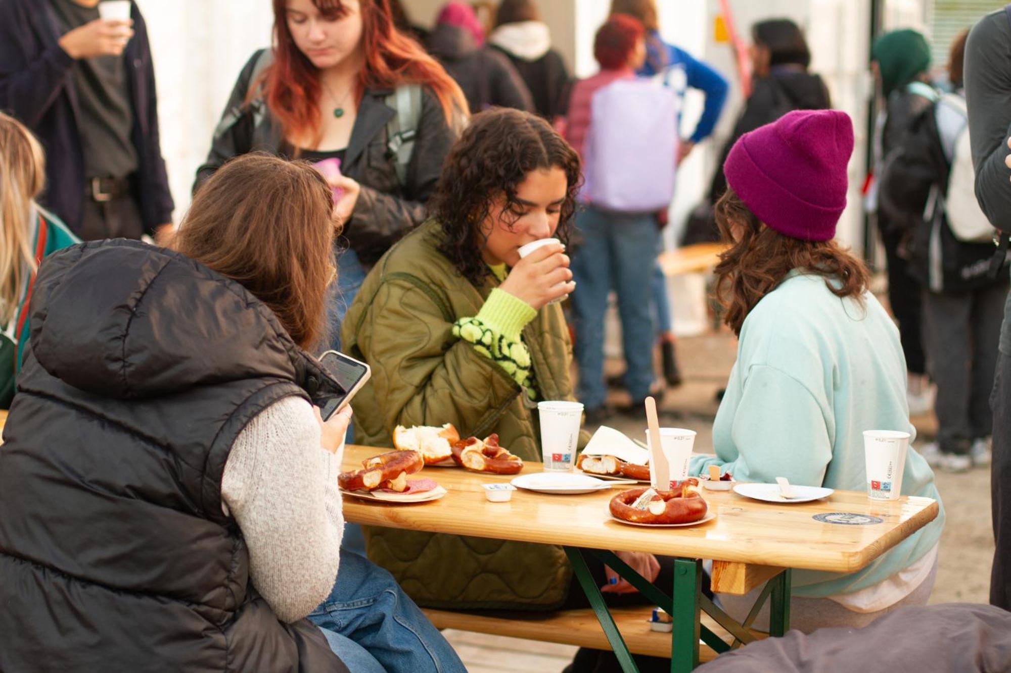 Esn Oktoberfest Campsite Munich Exterior photo